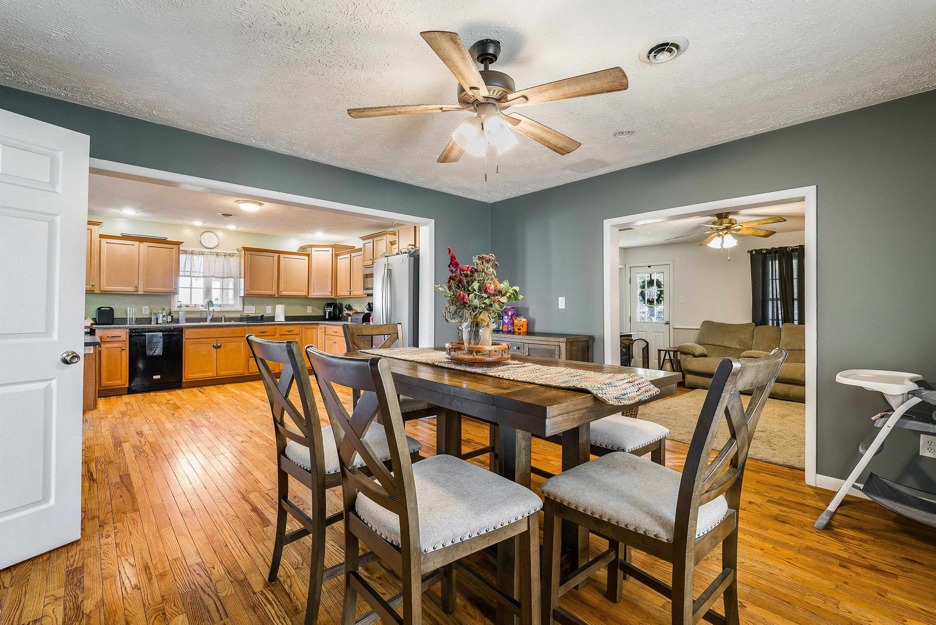 7110 ROCKY BAR RD, ELKTON, Virginia 22827, 5 Bedrooms Bedrooms, ,2 BathroomsBathrooms,Residential,7110 ROCKY BAR RD,671662 MLS # 671662 7110 ROCKY BAR RD, ELKTON, Virginia 22827, 5 Bedrooms Bedrooms, ,2 BathroomsBathrooms,Residential,7110 ROCKY BAR RD,671662 MLS # 671662