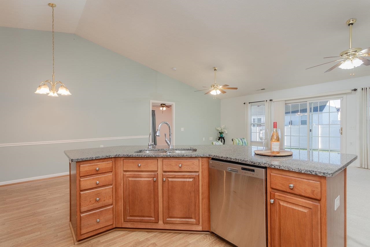 42 CLAYTON CT, WEYERS CAVE, Virginia 24486, 4 Bedrooms Bedrooms, ,2 BathroomsBathrooms,Residential,42 CLAYTON CT,671664 MLS # 671664 42 CLAYTON CT, WEYERS CAVE, Virginia 24486, 4 Bedrooms Bedrooms, ,2 BathroomsBathrooms,Residential,42 CLAYTON CT,671664 MLS # 671664