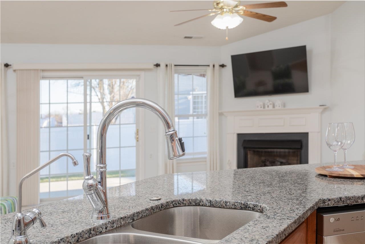 42 CLAYTON CT, WEYERS CAVE, Virginia 24486, 4 Bedrooms Bedrooms, ,2 BathroomsBathrooms,Residential,42 CLAYTON CT,671664 MLS # 671664 42 CLAYTON CT, WEYERS CAVE, Virginia 24486, 4 Bedrooms Bedrooms, ,2 BathroomsBathrooms,Residential,42 CLAYTON CT,671664 MLS # 671664