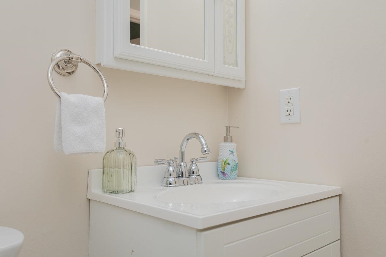 42 CLAYTON CT, WEYERS CAVE, Virginia 24486, 4 Bedrooms Bedrooms, ,2 BathroomsBathrooms,Residential,42 CLAYTON CT,671664 MLS # 671664 42 CLAYTON CT, WEYERS CAVE, Virginia 24486, 4 Bedrooms Bedrooms, ,2 BathroomsBathrooms,Residential,42 CLAYTON CT,671664 MLS # 671664