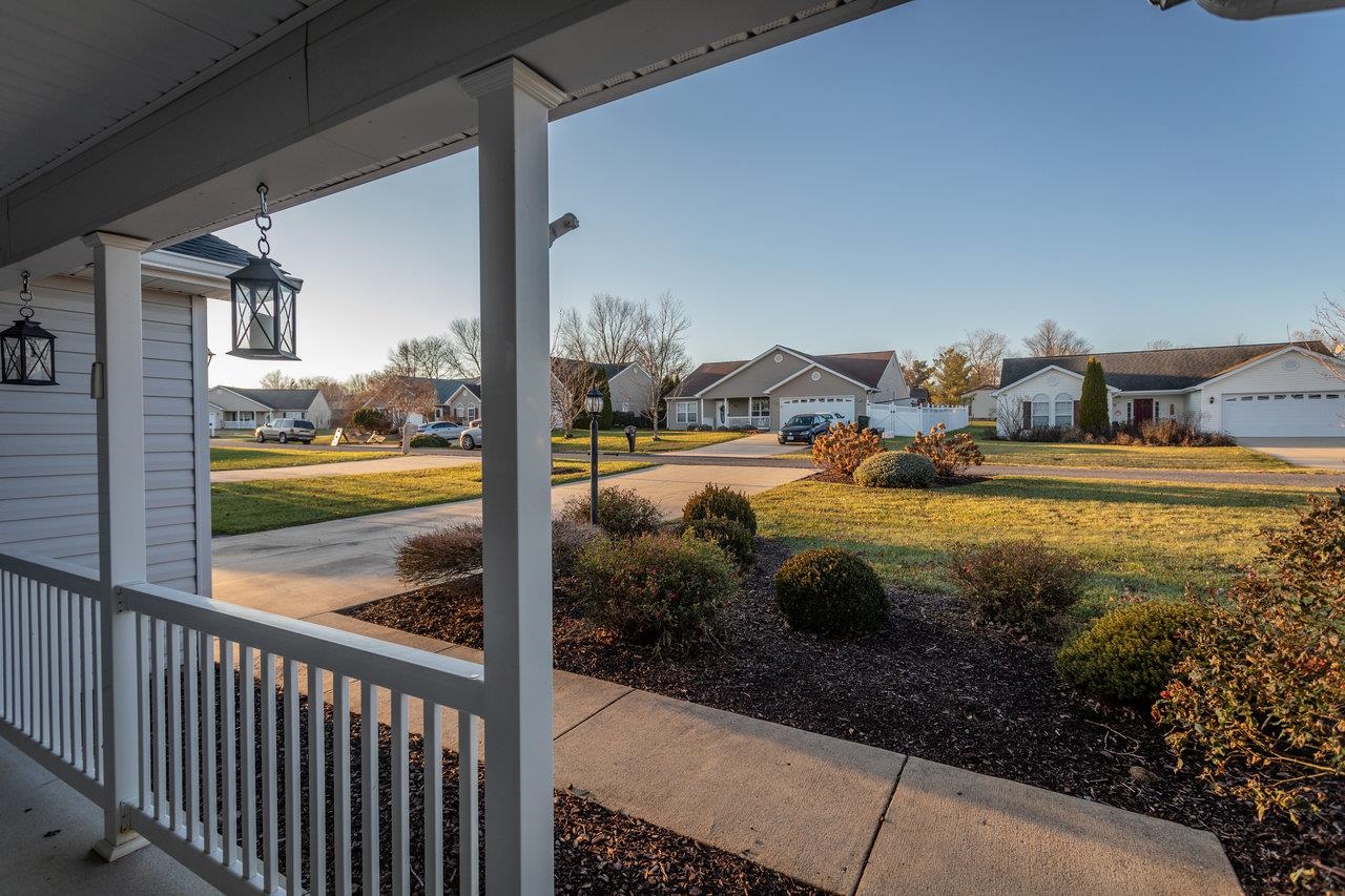 42 CLAYTON CT, WEYERS CAVE, Virginia 24486, 4 Bedrooms Bedrooms, ,2 BathroomsBathrooms,Residential,42 CLAYTON CT,671664 MLS # 671664 42 CLAYTON CT, WEYERS CAVE, Virginia 24486, 4 Bedrooms Bedrooms, ,2 BathroomsBathrooms,Residential,42 CLAYTON CT,671664 MLS # 671664