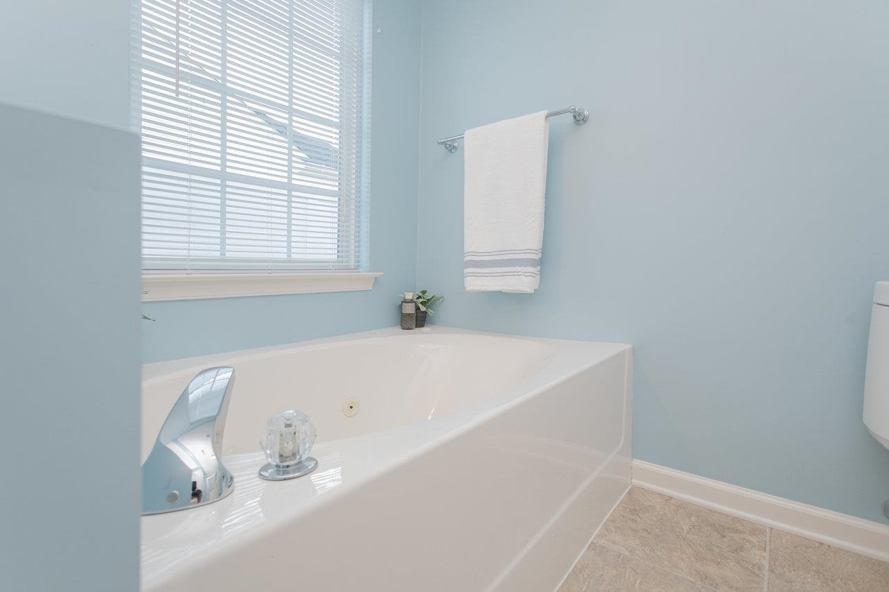 42 CLAYTON CT, WEYERS CAVE, Virginia 24486, 4 Bedrooms Bedrooms, ,2 BathroomsBathrooms,Residential,42 CLAYTON CT,671664 MLS # 671664 42 CLAYTON CT, WEYERS CAVE, Virginia 24486, 4 Bedrooms Bedrooms, ,2 BathroomsBathrooms,Residential,42 CLAYTON CT,671664 MLS # 671664