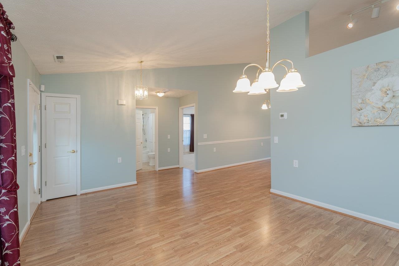 42 CLAYTON CT, WEYERS CAVE, Virginia 24486, 4 Bedrooms Bedrooms, ,2 BathroomsBathrooms,Residential,42 CLAYTON CT,671664 MLS # 671664 42 CLAYTON CT, WEYERS CAVE, Virginia 24486, 4 Bedrooms Bedrooms, ,2 BathroomsBathrooms,Residential,42 CLAYTON CT,671664 MLS # 671664