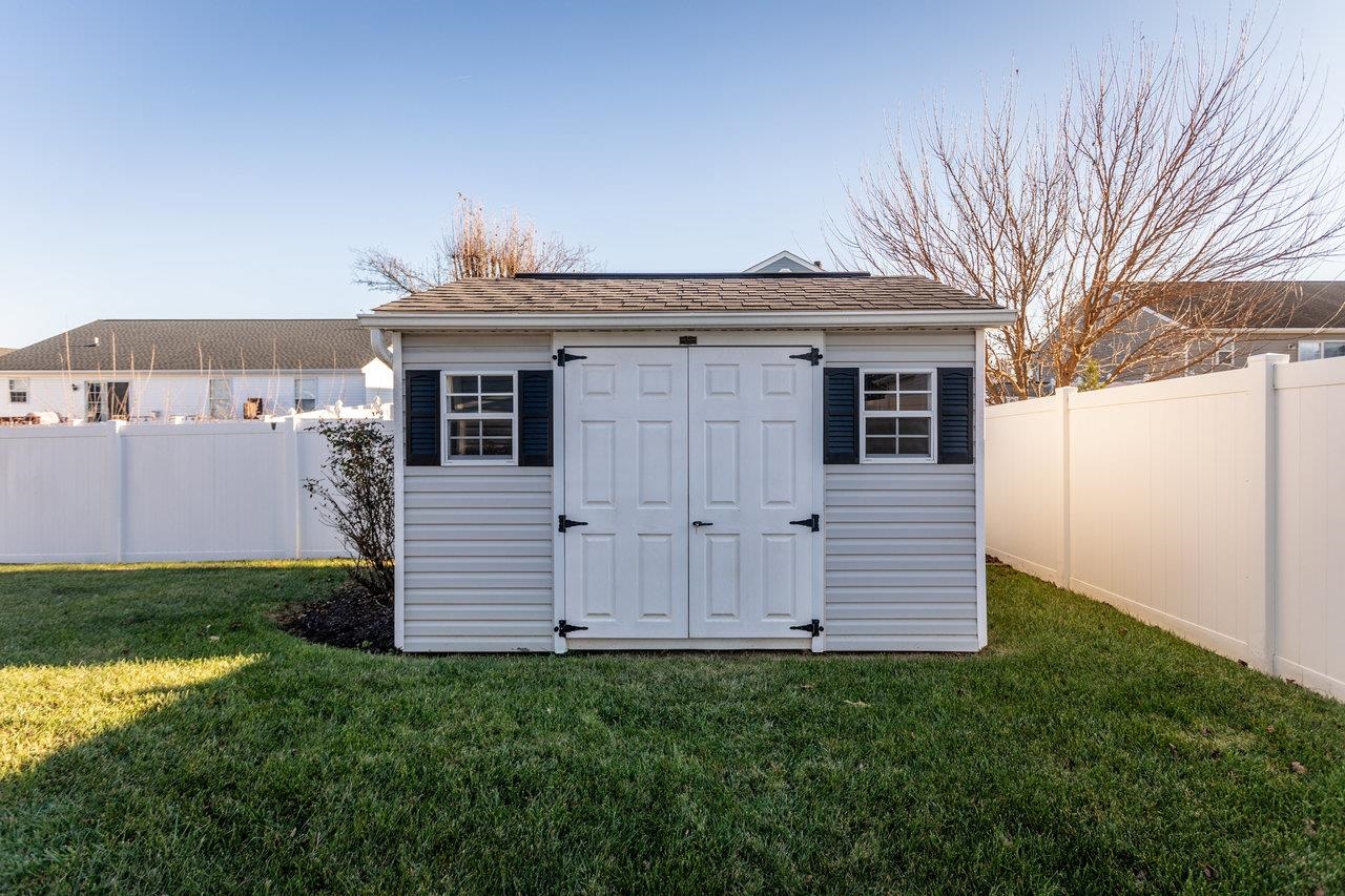 42 CLAYTON CT, WEYERS CAVE, Virginia 24486, 4 Bedrooms Bedrooms, ,2 BathroomsBathrooms,Residential,42 CLAYTON CT,671664 MLS # 671664 42 CLAYTON CT, WEYERS CAVE, Virginia 24486, 4 Bedrooms Bedrooms, ,2 BathroomsBathrooms,Residential,42 CLAYTON CT,671664 MLS # 671664