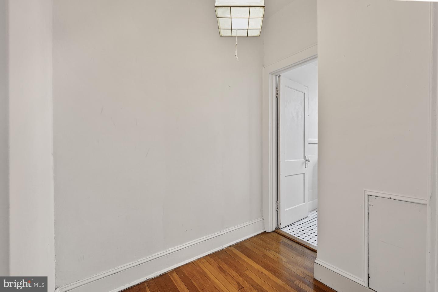 1820 CLYDESDALE PL NW #411, WASHINGTON, District Of Columbia 20009, ,1 BathroomBathrooms,Residential,For sale,1820 CLYDESDALE PL NW #411,DCDC2226868 MLS # DCDC2226868