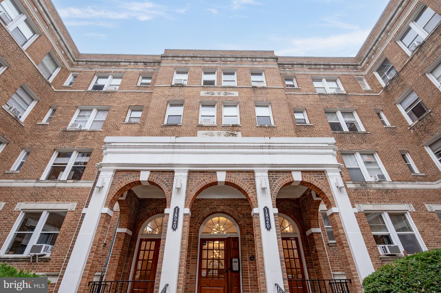 1820 CLYDESDALE PL NW #411, WASHINGTON, District Of Columbia 20009, ,1 BathroomBathrooms,Residential,For sale,1820 CLYDESDALE PL NW #411,DCDC2226868 MLS # DCDC2226868