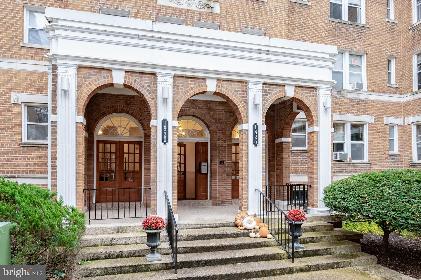 1820 CLYDESDALE PL NW #411, WASHINGTON, District Of Columbia 20009, ,1 BathroomBathrooms,Residential,For sale,1820 CLYDESDALE PL NW #411,DCDC2226868 MLS # DCDC2226868