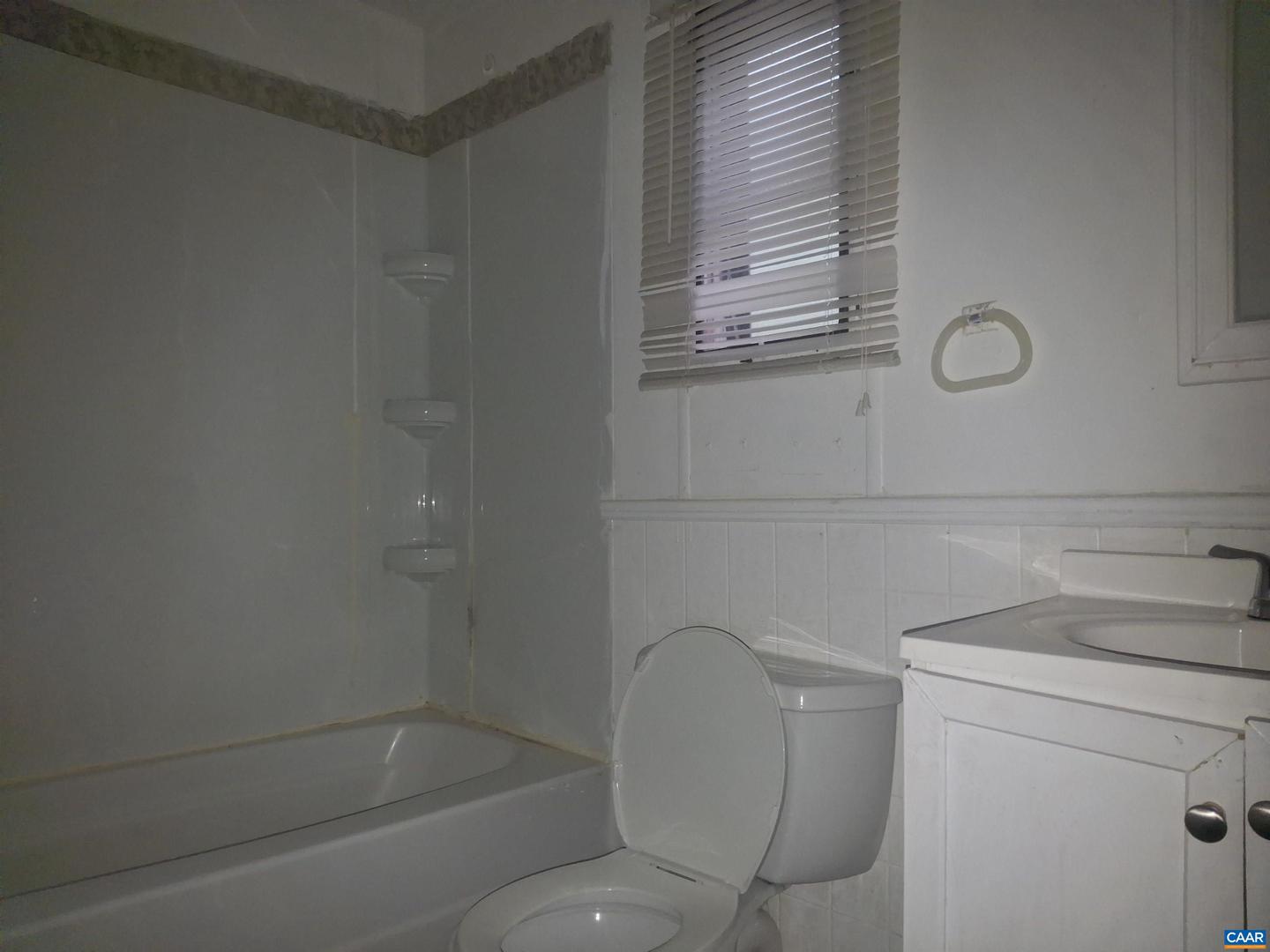 163 VILLAGE LN, DILLWYN, Virginia 23936, 3 Bedrooms Bedrooms, ,1 BathroomBathrooms,Residential,For sale,163 VILLAGE LN,670234 MLS # 670234