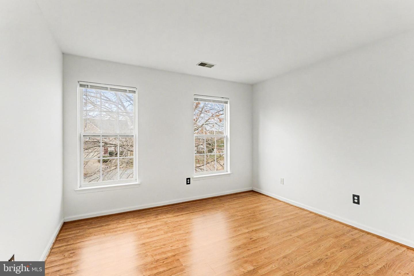 9613 LAUREL OAK DR, FREDERICKSBURG, Virginia 22407, 4 Bedrooms Bedrooms, ,2 BathroomsBathrooms,Residential,For sale,9613 LAUREL OAK DR,VASP2037178 MLS # VASP2037178 9613 LAUREL OAK DR, FREDERICKSBURG, Virginia 22407, 4 Bedrooms Bedrooms, ,2 BathroomsBathrooms,Residential,For sale,9613 LAUREL OAK DR,VASP2037178 MLS # VASP2037178