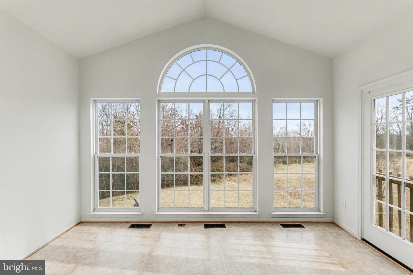 9613 LAUREL OAK DR, FREDERICKSBURG, Virginia 22407, 4 Bedrooms Bedrooms, ,2 BathroomsBathrooms,Residential,For sale,9613 LAUREL OAK DR,VASP2037178 MLS # VASP2037178 9613 LAUREL OAK DR, FREDERICKSBURG, Virginia 22407, 4 Bedrooms Bedrooms, ,2 BathroomsBathrooms,Residential,For sale,9613 LAUREL OAK DR,VASP2037178 MLS # VASP2037178