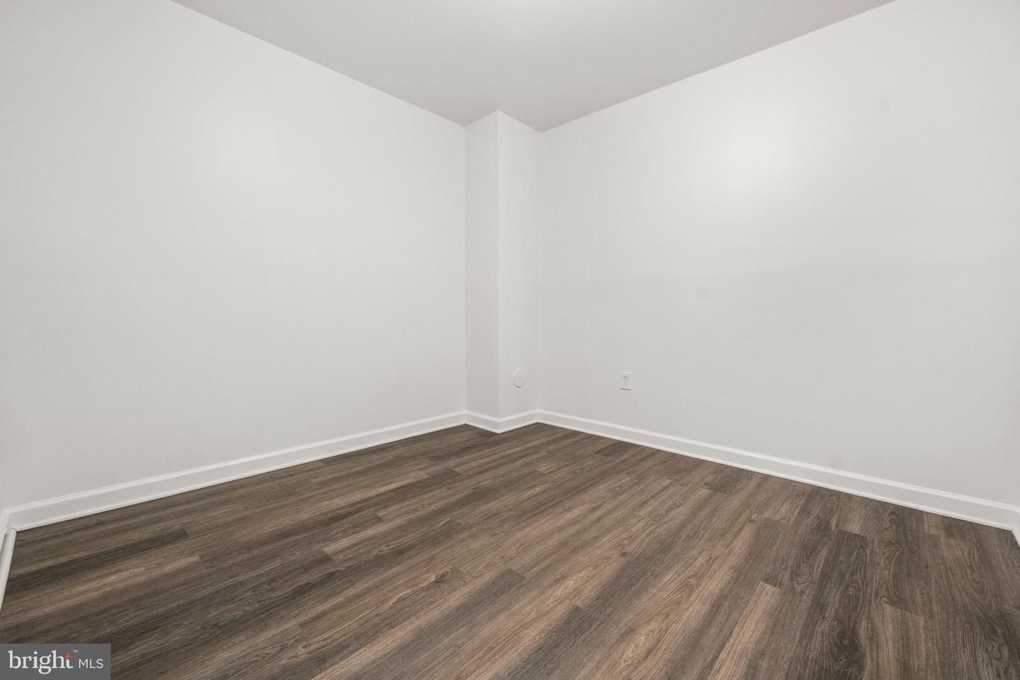 801 HR DR SE, WASHINGTON, District Of Columbia 20032, 3 Bedrooms Bedrooms, ,2 BathroomsBathrooms,Residential,For sale,801 HR DR SE,DCDC2229742 MLS # DCDC2229742