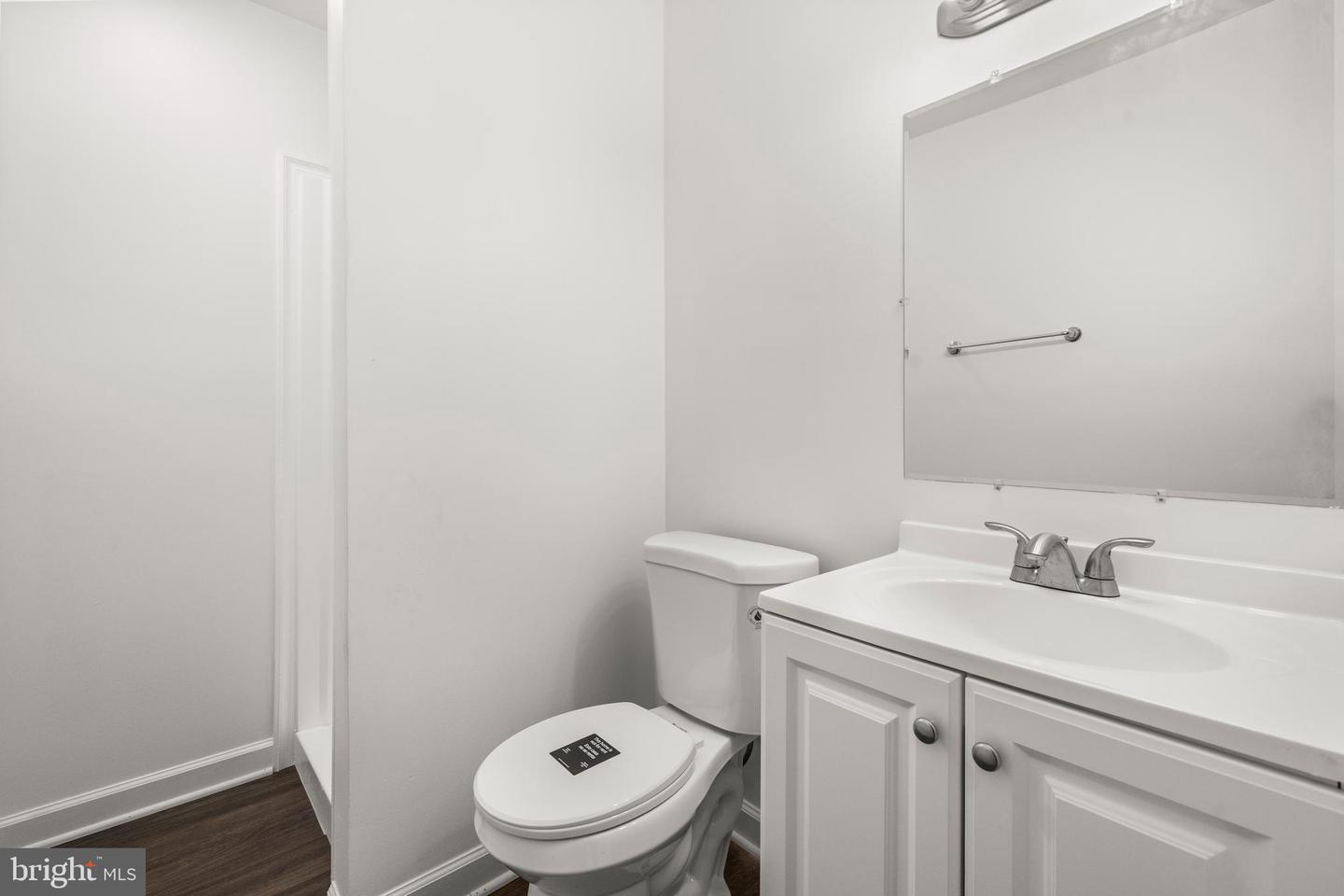 801 HR DR SE, WASHINGTON, District Of Columbia 20032, 3 Bedrooms Bedrooms, ,2 BathroomsBathrooms,Residential,For sale,801 HR DR SE,DCDC2229742 MLS # DCDC2229742