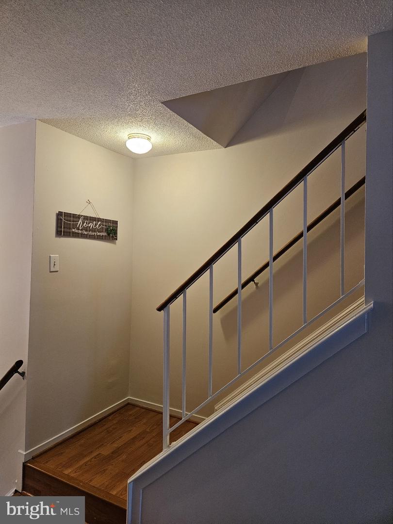 8902 WAITES WAY, LORTON, Virginia 22079, 3 Bedrooms Bedrooms, ,1 BathroomBathrooms,Residential,For sale,8902 WAITES WAY,VAFX2277962 MLS # VAFX2277962