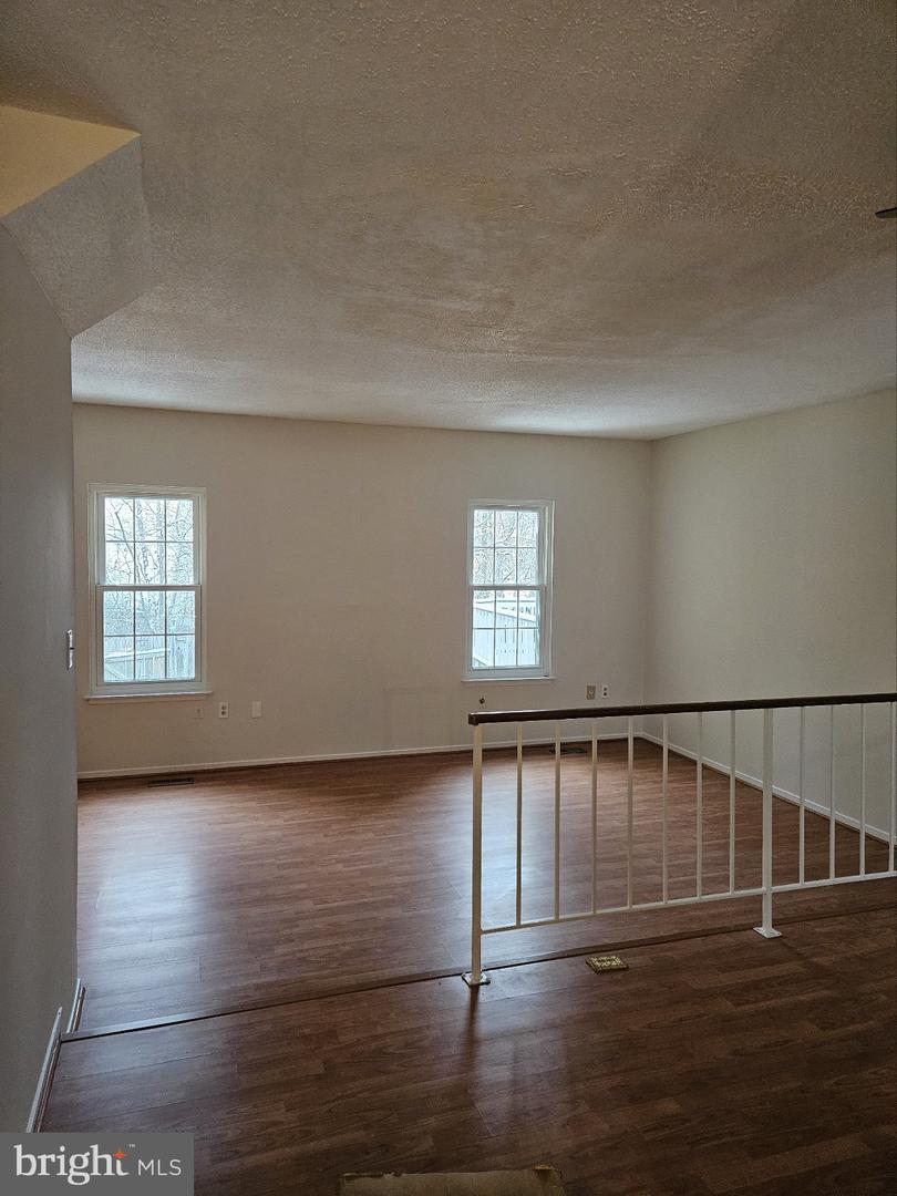 8902 WAITES WAY, LORTON, Virginia 22079, 3 Bedrooms Bedrooms, ,1 BathroomBathrooms,Residential,For sale,8902 WAITES WAY,VAFX2277962 MLS # VAFX2277962