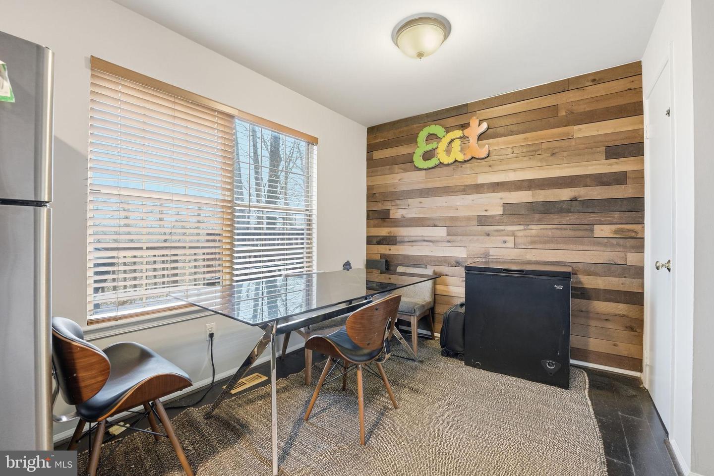 8514 CHARNWOOD CT, MANASSAS, Virginia 20111, 3 Bedrooms Bedrooms, ,3 BathroomsBathrooms,Residential,For sale,8514 CHARNWOOD CT,VAPW2107434 MLS # VAPW2107434