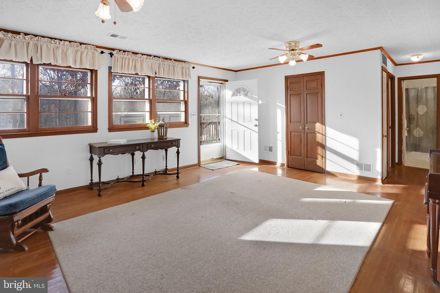 56 RIDGEWOOD LN, FRONT ROYAL, Virginia 22630, 3 Bedrooms Bedrooms, ,2 BathroomsBathrooms,Residential,For sale,56 RIDGEWOOD LN,VACL2006212 MLS # VACL2006212