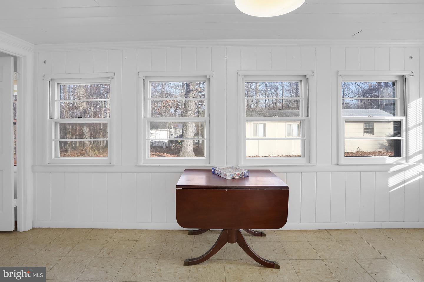 56 RIDGEWOOD LN, FRONT ROYAL, Virginia 22630, 3 Bedrooms Bedrooms, ,2 BathroomsBathrooms,Residential,For sale,56 RIDGEWOOD LN,VACL2006212 MLS # VACL2006212