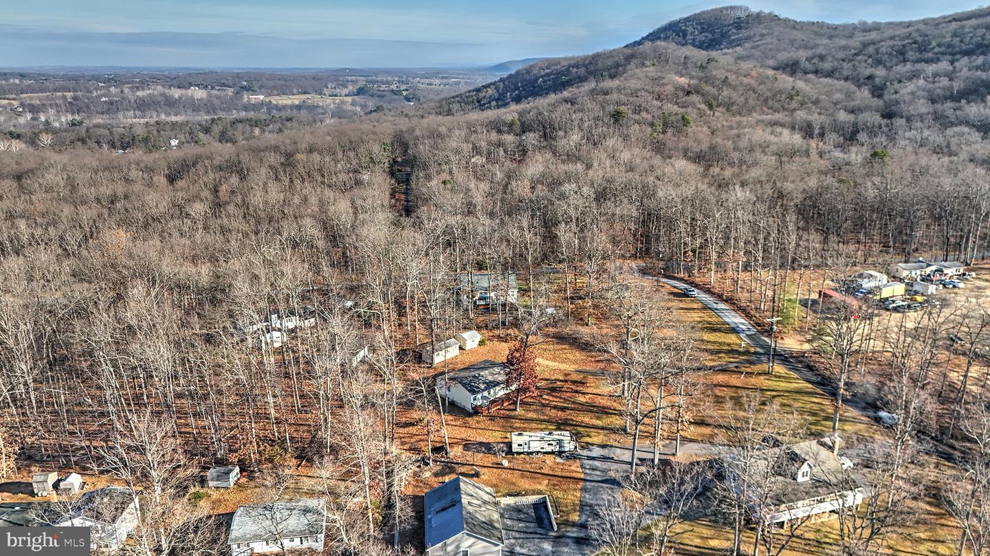 56 RIDGEWOOD LN, FRONT ROYAL, Virginia 22630, 3 Bedrooms Bedrooms, ,2 BathroomsBathrooms,Residential,For sale,56 RIDGEWOOD LN,VACL2006212 MLS # VACL2006212