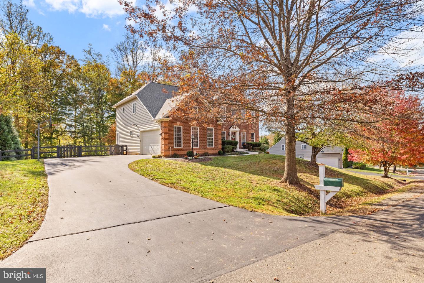 6348 BARN OWL CT, WARRENTON, Virginia 20187, 5 Bedrooms Bedrooms, ,3 BathroomsBathrooms,Residential,For sale,6348 BARN OWL CT,VAFQ2019656 MLS # VAFQ2019656