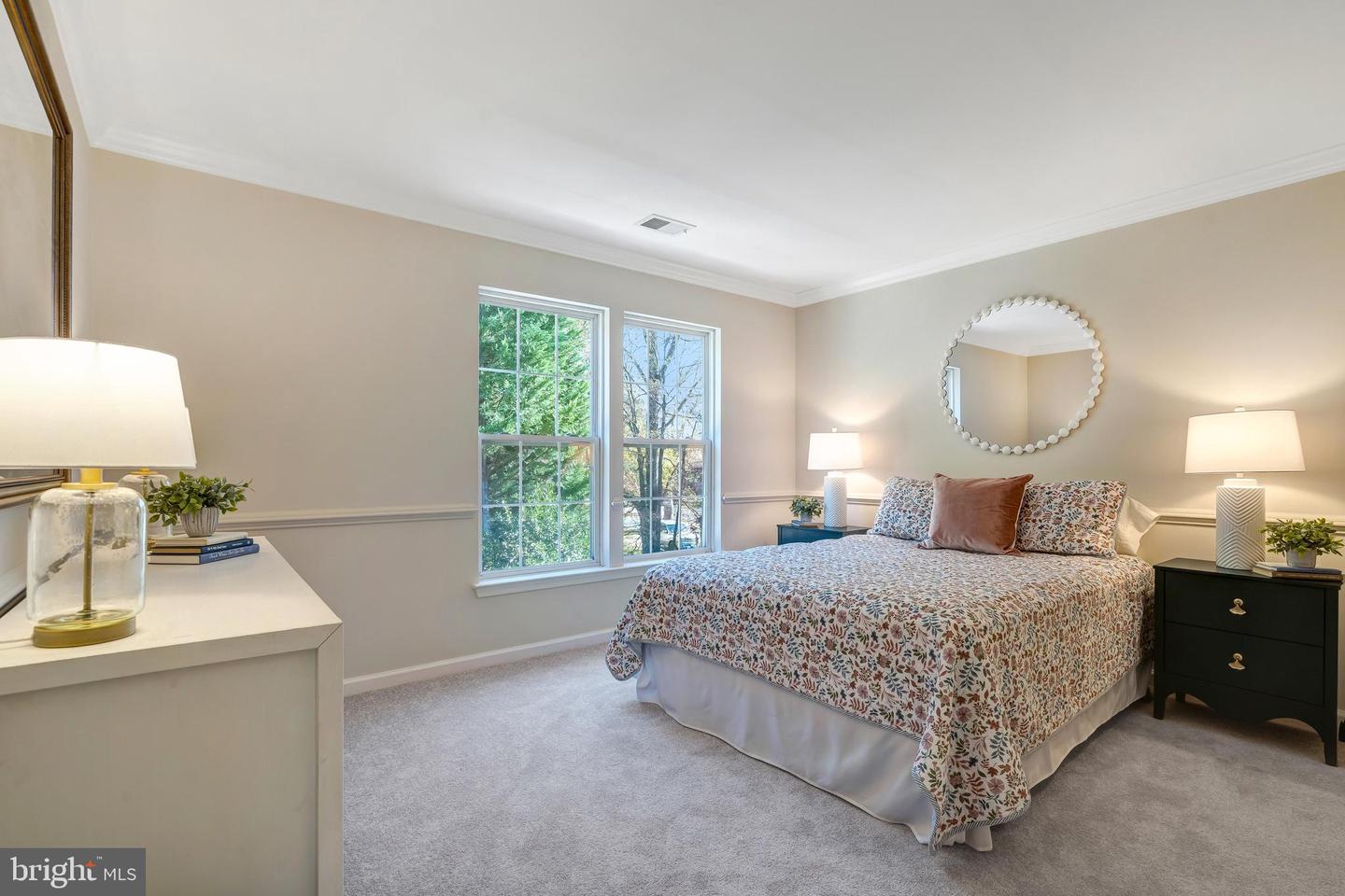 9237 OLD BEECH CT, LORTON, Virginia 22079, 4 Bedrooms Bedrooms, ,3 BathroomsBathrooms,Residential,For sale,9237 OLD BEECH CT,VAFX2278948 MLS # VAFX2278948