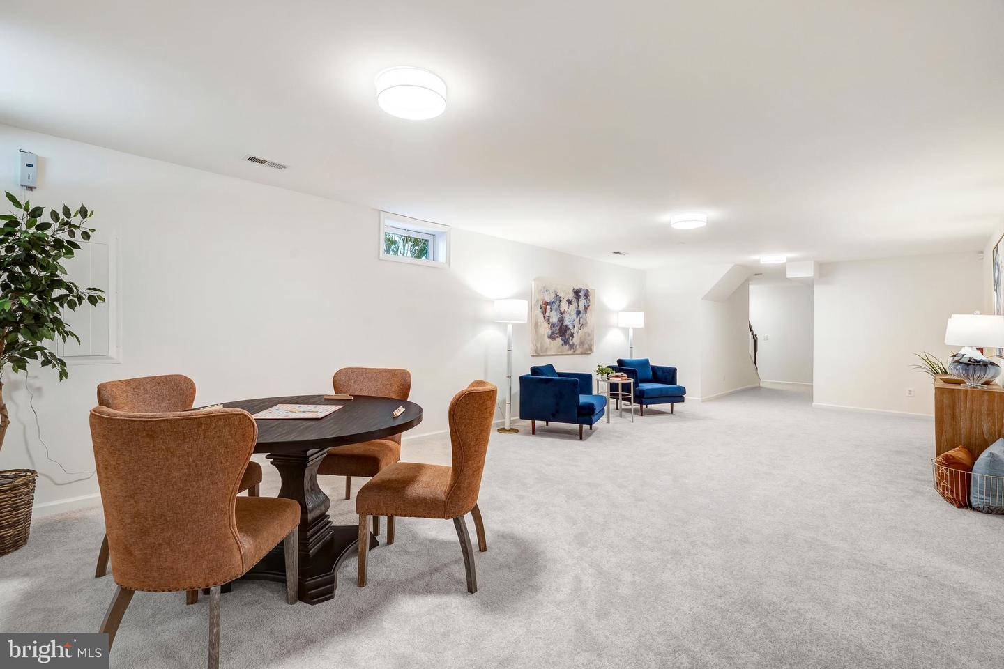 9237 OLD BEECH CT, LORTON, Virginia 22079, 4 Bedrooms Bedrooms, ,3 BathroomsBathrooms,Residential,For sale,9237 OLD BEECH CT,VAFX2278948 MLS # VAFX2278948