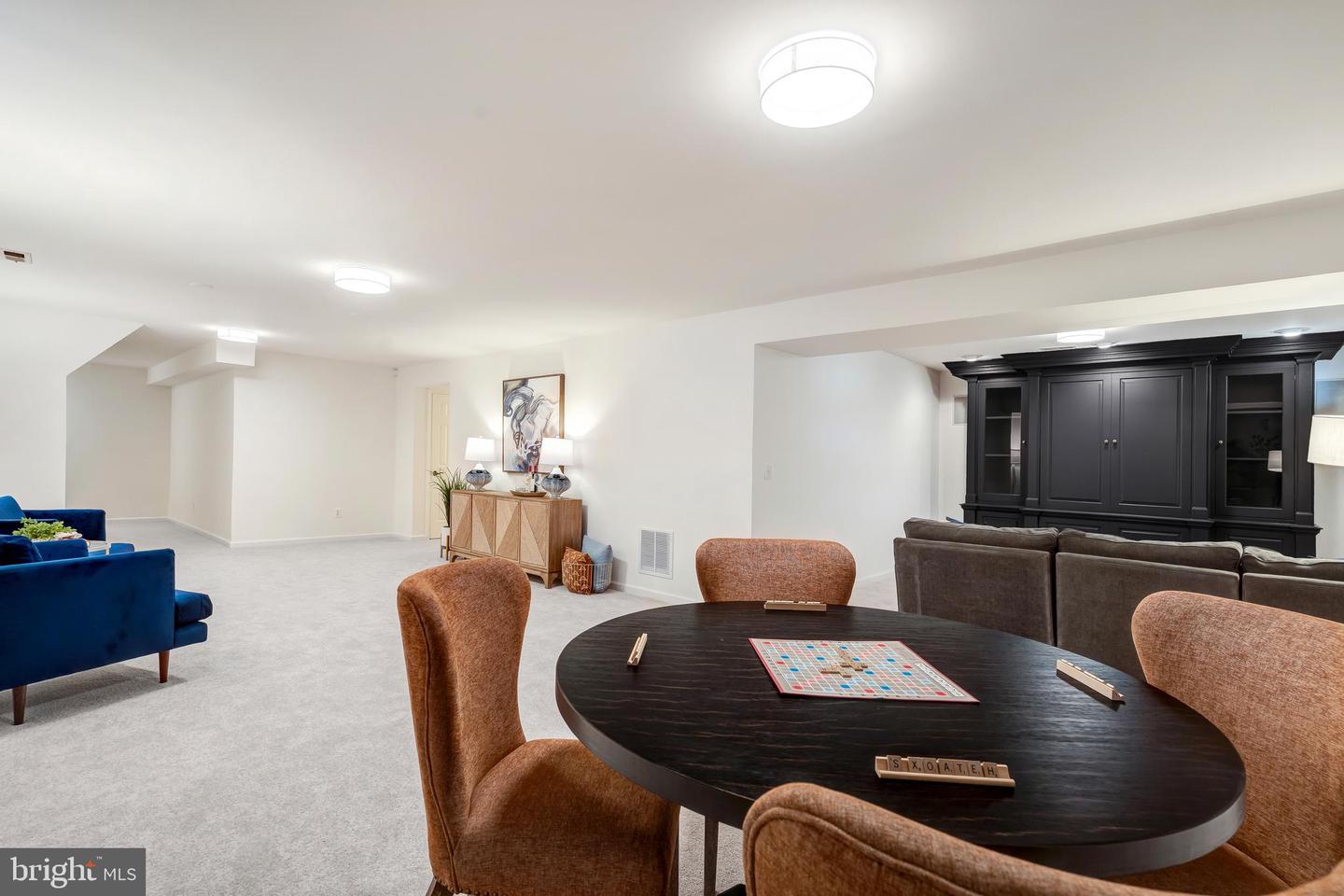 9237 OLD BEECH CT, LORTON, Virginia 22079, 4 Bedrooms Bedrooms, ,3 BathroomsBathrooms,Residential,For sale,9237 OLD BEECH CT,VAFX2278948 MLS # VAFX2278948