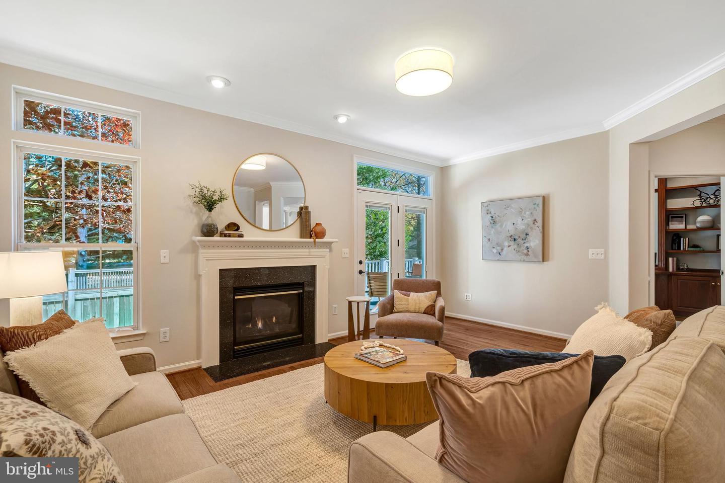 9237 OLD BEECH CT, LORTON, Virginia 22079, 4 Bedrooms Bedrooms, ,3 BathroomsBathrooms,Residential,For sale,9237 OLD BEECH CT,VAFX2278948 MLS # VAFX2278948