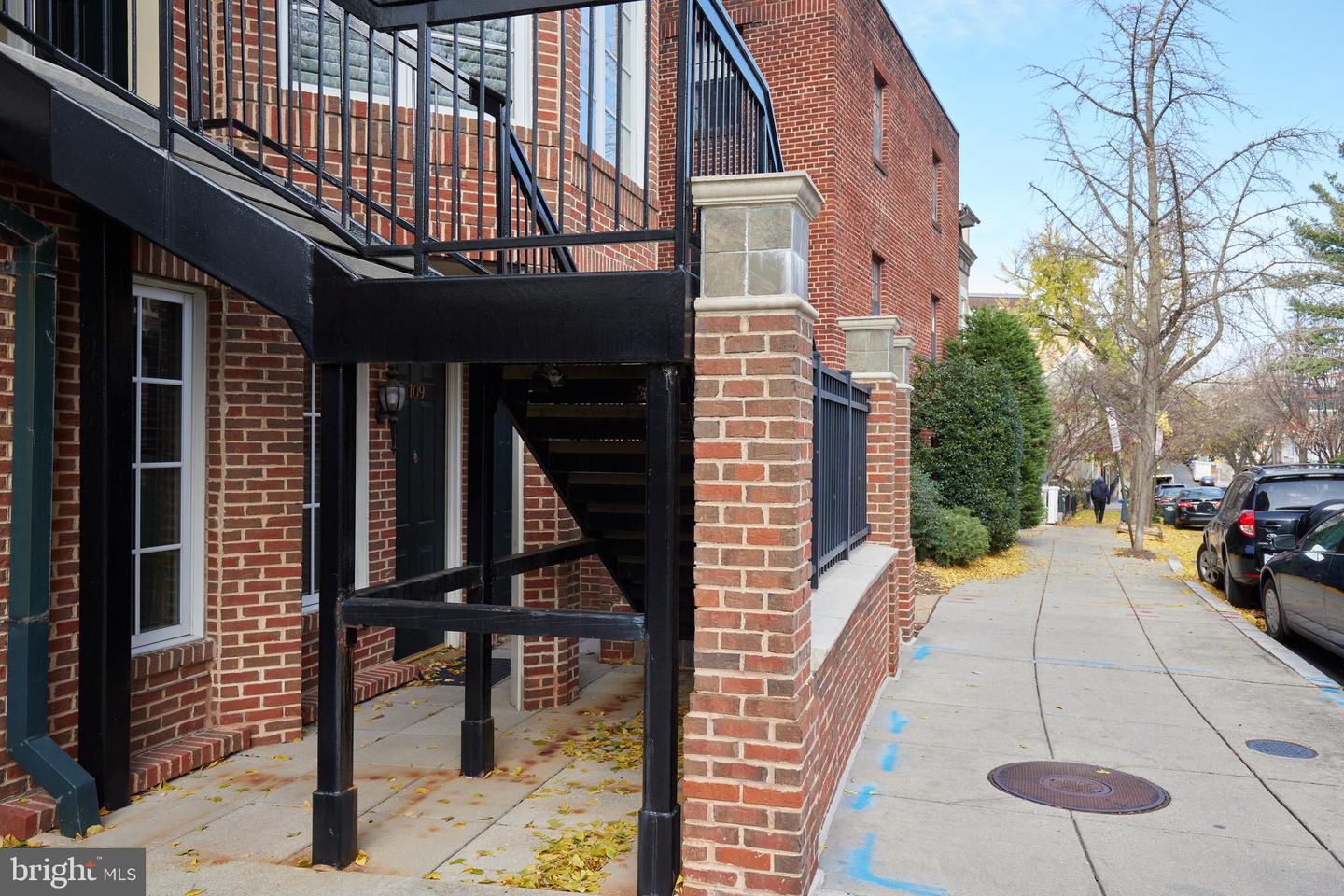 2200 17TH ST NW #109, WASHINGTON, District Of Columbia 20009, 1 Bedroom Bedrooms, ,1 BathroomBathrooms,Residential,For sale,2200 17TH ST NW #109,DCDC2171440 MLS # DCDC2171440