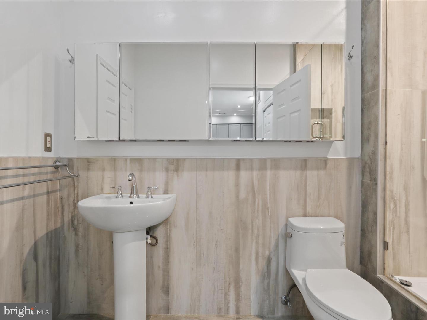 9480 VIRGINIA CENTER BLVD #134, VIENNA, Virginia 22181, 1 Bedroom Bedrooms, ,1 BathroomBathrooms,Residential,For sale,9480 VIRGINIA CENTER BLVD #134,VAFX2265326 MLS # VAFX2265326