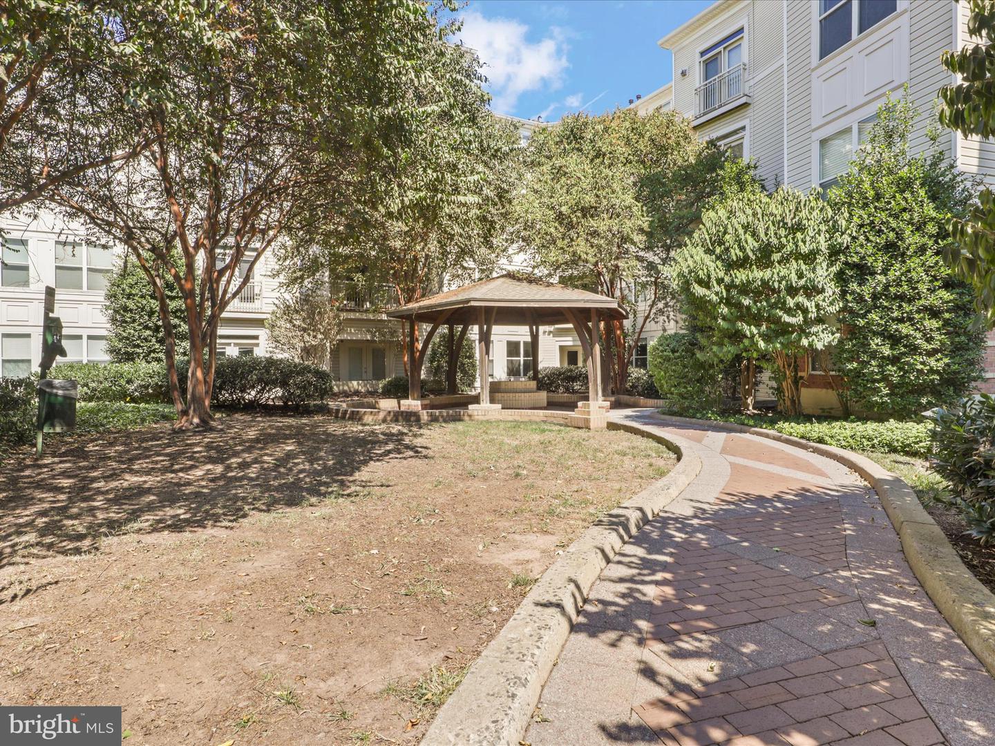 9480 VIRGINIA CENTER BLVD #134, VIENNA, Virginia 22181, 1 Bedroom Bedrooms, ,1 BathroomBathrooms,Residential,For sale,9480 VIRGINIA CENTER BLVD #134,VAFX2265326 MLS # VAFX2265326