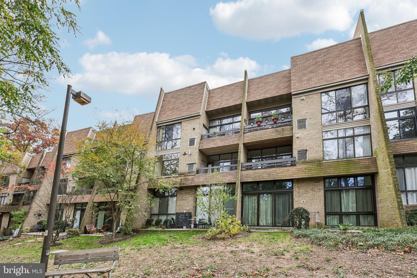 2118 GREEN WATCH WAY #10/201C, RESTON, Virginia 20191, 2 Bedrooms Bedrooms, ,2 BathroomsBathrooms,Residential,For sale,2118 GREEN WATCH WAY #10/201C,VAFX2270246 MLS # VAFX2270246 2118 GREEN WATCH WAY #10/201C, RESTON, Virginia 20191, 2 Bedrooms Bedrooms, ,2 BathroomsBathrooms,Residential,For sale,2118 GREEN WATCH WAY #10/201C,VAFX2270246 MLS # VAFX2270246