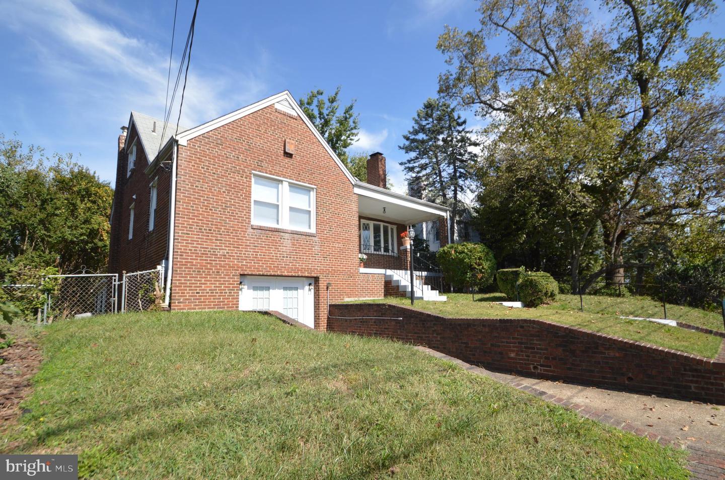 210 PEABODY ST NE, WASHINGTON, District Of Columbia 20011, 4 Bedrooms Bedrooms, ,3 BathroomsBathrooms,Residential,For sale,210 PEABODY ST NE,DCDC2225638 MLS # DCDC2225638