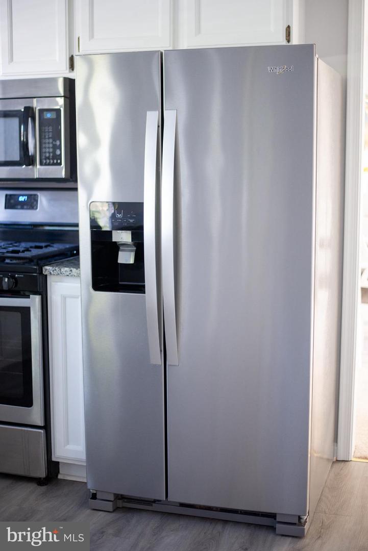 6115 BLACKSTONE BLVD, FREDERICKSBURG, Virginia 22407, 4 Bedrooms Bedrooms, 7 Rooms Rooms,2 BathroomsBathrooms,Residential,For sale,6115 BLACKSTONE BLVD,VASP2037258 MLS # VASP2037258