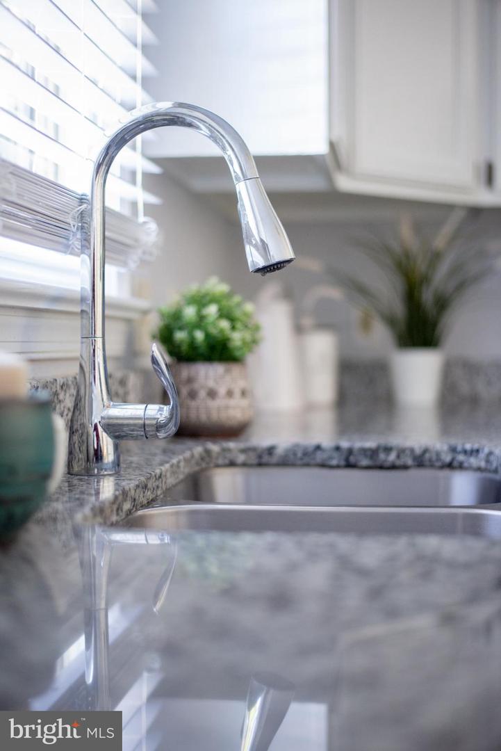 6115 BLACKSTONE BLVD, FREDERICKSBURG, Virginia 22407, 4 Bedrooms Bedrooms, 7 Rooms Rooms,2 BathroomsBathrooms,Residential,For sale,6115 BLACKSTONE BLVD,VASP2037258 MLS # VASP2037258