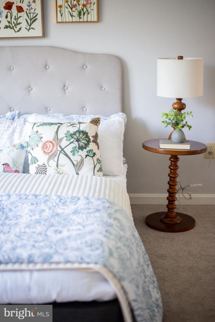 6115 BLACKSTONE BLVD, FREDERICKSBURG, Virginia 22407, 4 Bedrooms Bedrooms, 7 Rooms Rooms,2 BathroomsBathrooms,Residential,For sale,6115 BLACKSTONE BLVD,VASP2037258 MLS # VASP2037258