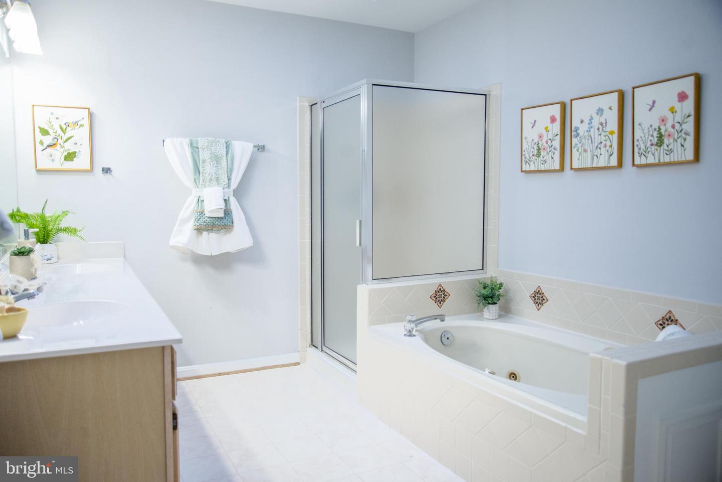 6115 BLACKSTONE BLVD, FREDERICKSBURG, Virginia 22407, 4 Bedrooms Bedrooms, 7 Rooms Rooms,2 BathroomsBathrooms,Residential,For sale,6115 BLACKSTONE BLVD,VASP2037258 MLS # VASP2037258