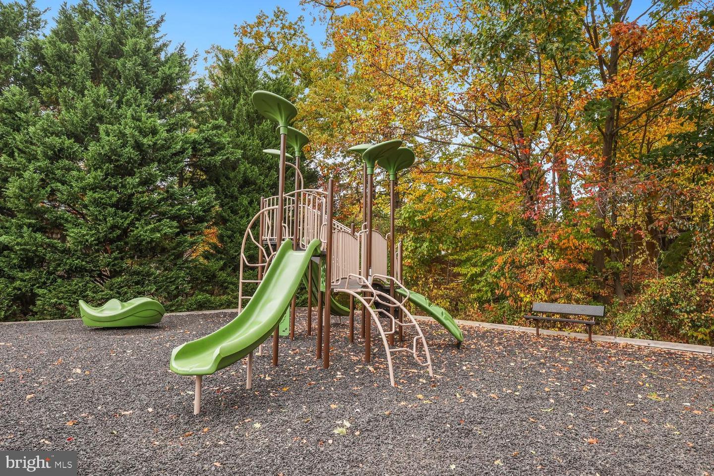 1865 TIGER LILY CIR, WOODBRIDGE, Virginia 22192, 2 Bedrooms Bedrooms, ,2 BathroomsBathrooms,Residential,For sale,1865 TIGER LILY CIR,VAPW2106812 MLS # VAPW2106812 1865 TIGER LILY CIR, WOODBRIDGE, Virginia 22192, 2 Bedrooms Bedrooms, ,2 BathroomsBathrooms,Residential,For sale,1865 TIGER LILY CIR,VAPW2106812 MLS # VAPW2106812