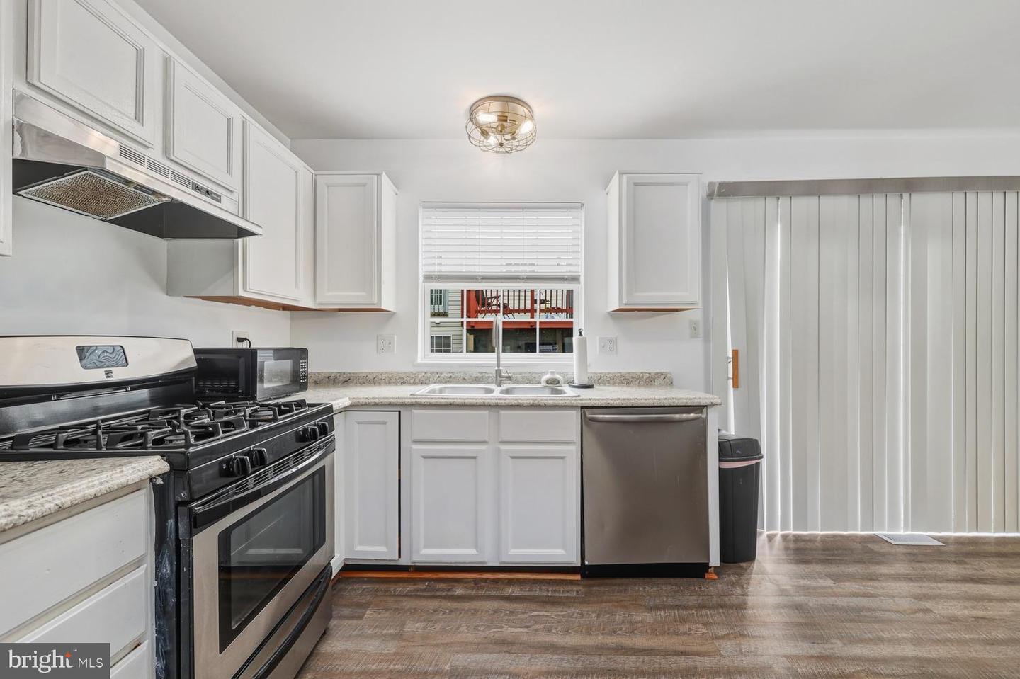 1865 TIGER LILY CIR, WOODBRIDGE, Virginia 22192, 2 Bedrooms Bedrooms, ,2 BathroomsBathrooms,Residential,For sale,1865 TIGER LILY CIR,VAPW2106812 MLS # VAPW2106812 1865 TIGER LILY CIR, WOODBRIDGE, Virginia 22192, 2 Bedrooms Bedrooms, ,2 BathroomsBathrooms,Residential,For sale,1865 TIGER LILY CIR,VAPW2106812 MLS # VAPW2106812