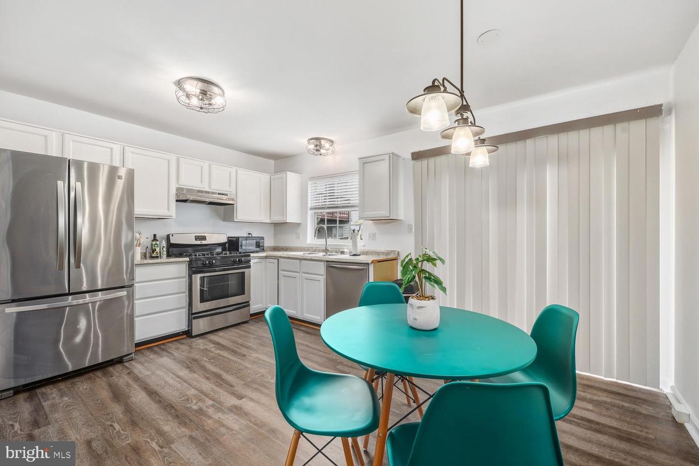 1865 TIGER LILY CIR, WOODBRIDGE, Virginia 22192, 2 Bedrooms Bedrooms, ,2 BathroomsBathrooms,Residential,For sale,1865 TIGER LILY CIR,VAPW2106812 MLS # VAPW2106812 1865 TIGER LILY CIR, WOODBRIDGE, Virginia 22192, 2 Bedrooms Bedrooms, ,2 BathroomsBathrooms,Residential,For sale,1865 TIGER LILY CIR,VAPW2106812 MLS # VAPW2106812