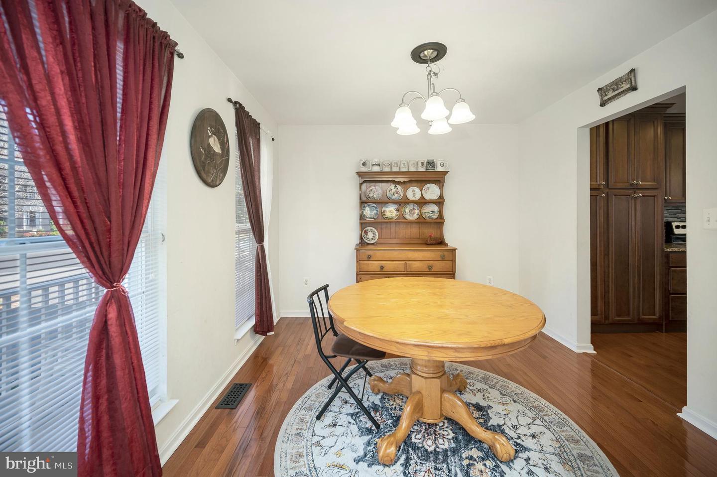 9406 BRAKEN CT, FREDERICKSBURG, Virginia 22408, 4 Bedrooms Bedrooms, ,3 BathroomsBathrooms,Residential,For sale,9406 BRAKEN CT,VASP2037562 MLS # VASP2037562