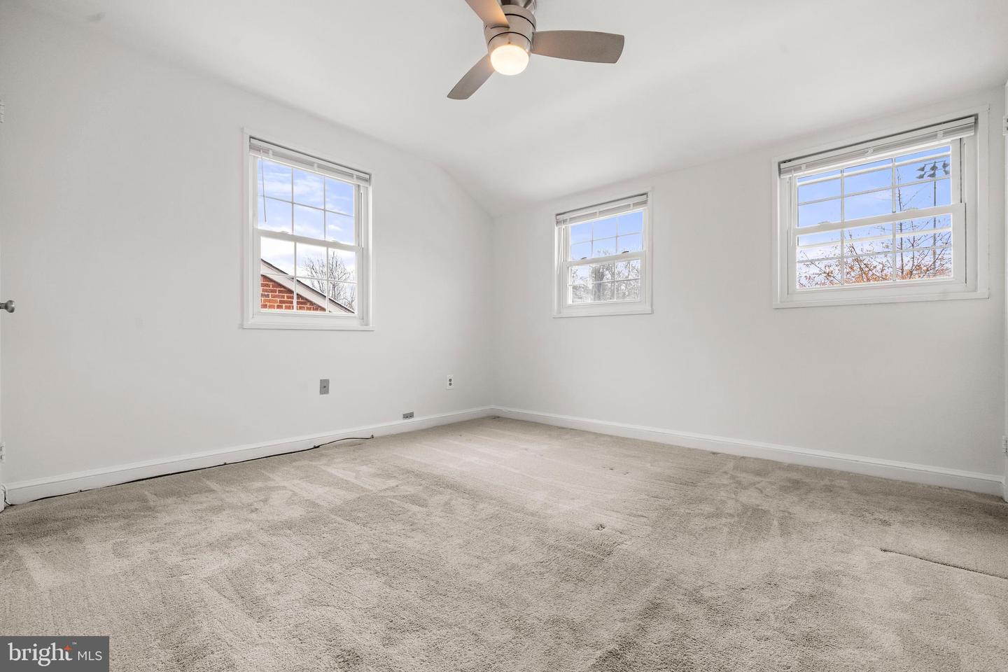 4244 HILDRETH ST SE, WASHINGTON, District Of Columbia 20019, 2 Bedrooms Bedrooms, ,1 BathroomBathrooms,Residential,For sale,4244 HILDRETH ST SE,DCDC2231788 MLS # DCDC2231788 4244 HILDRETH ST SE, WASHINGTON, District Of Columbia 20019, 2 Bedrooms Bedrooms, ,1 BathroomBathrooms,Residential,For sale,4244 HILDRETH ST SE,DCDC2231788 MLS # DCDC2231788