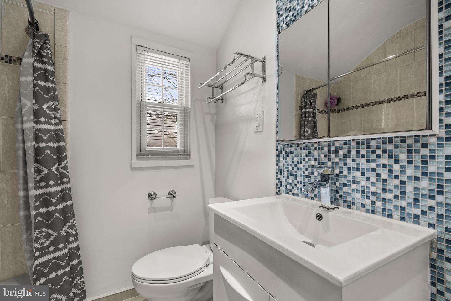 4244 HILDRETH ST SE, WASHINGTON, District Of Columbia 20019, 2 Bedrooms Bedrooms, ,1 BathroomBathrooms,Residential,For sale,4244 HILDRETH ST SE,DCDC2231788 MLS # DCDC2231788 4244 HILDRETH ST SE, WASHINGTON, District Of Columbia 20019, 2 Bedrooms Bedrooms, ,1 BathroomBathrooms,Residential,For sale,4244 HILDRETH ST SE,DCDC2231788 MLS # DCDC2231788