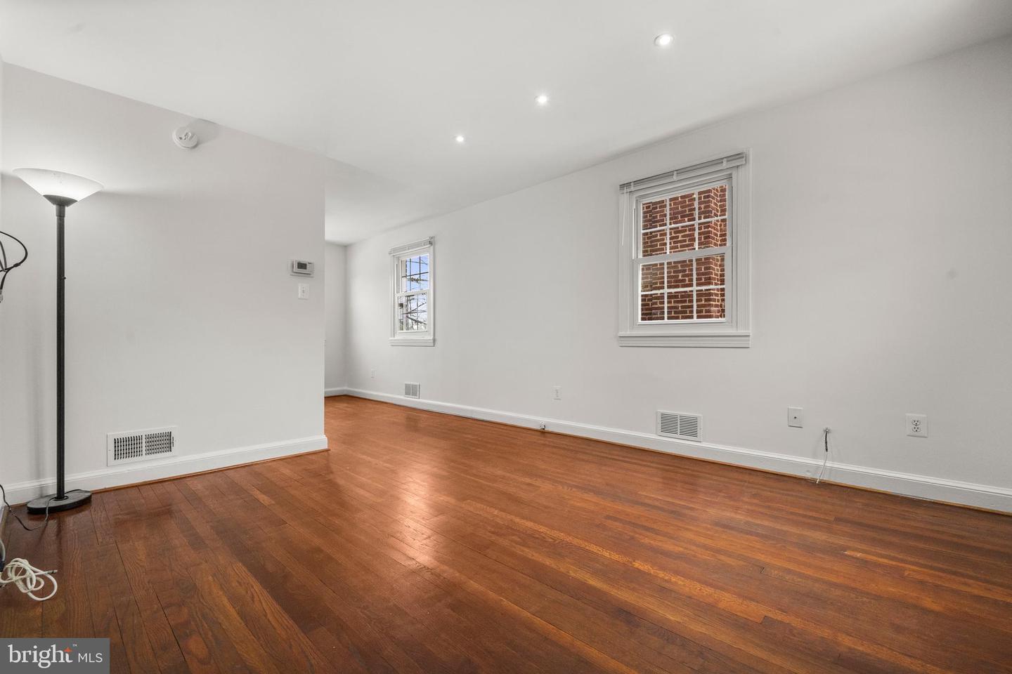 4244 HILDRETH ST SE, WASHINGTON, District Of Columbia 20019, 2 Bedrooms Bedrooms, ,1 BathroomBathrooms,Residential,For sale,4244 HILDRETH ST SE,DCDC2231788 MLS # DCDC2231788 4244 HILDRETH ST SE, WASHINGTON, District Of Columbia 20019, 2 Bedrooms Bedrooms, ,1 BathroomBathrooms,Residential,For sale,4244 HILDRETH ST SE,DCDC2231788 MLS # DCDC2231788