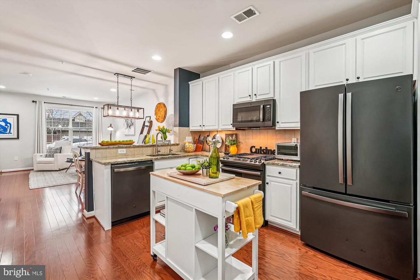 22675 BEACON CREST TER, BRAMBLETON, Virginia 20148, 3 Bedrooms Bedrooms, ,2 BathroomsBathrooms,Residential,For sale,22675 BEACON CREST TER,VALO2111272 MLS # VALO2111272 22675 BEACON CREST TER, BRAMBLETON, Virginia 20148, 3 Bedrooms Bedrooms, ,2 BathroomsBathrooms,Residential,For sale,22675 BEACON CREST TER,VALO2111272 MLS # VALO2111272