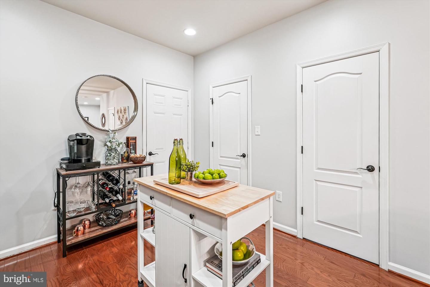 22675 BEACON CREST TER, BRAMBLETON, Virginia 20148, 3 Bedrooms Bedrooms, ,2 BathroomsBathrooms,Residential,For sale,22675 BEACON CREST TER,VALO2111272 MLS # VALO2111272 22675 BEACON CREST TER, BRAMBLETON, Virginia 20148, 3 Bedrooms Bedrooms, ,2 BathroomsBathrooms,Residential,For sale,22675 BEACON CREST TER,VALO2111272 MLS # VALO2111272