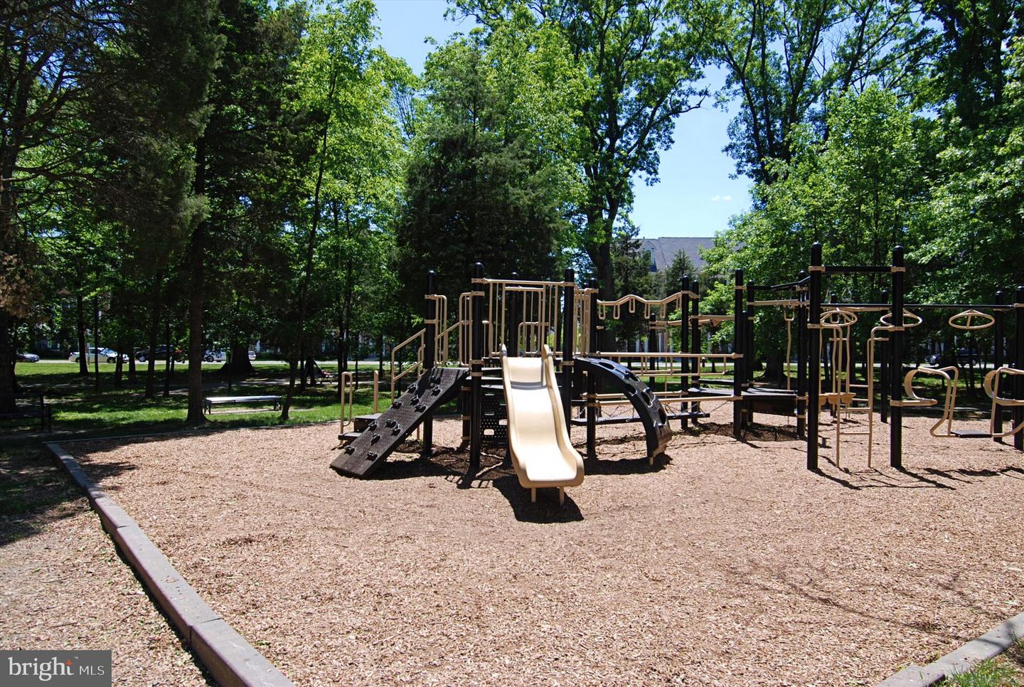 22675 BEACON CREST TER, BRAMBLETON, Virginia 20148, 3 Bedrooms Bedrooms, ,2 BathroomsBathrooms,Residential,For sale,22675 BEACON CREST TER,VALO2111272 MLS # VALO2111272 22675 BEACON CREST TER, BRAMBLETON, Virginia 20148, 3 Bedrooms Bedrooms, ,2 BathroomsBathrooms,Residential,For sale,22675 BEACON CREST TER,VALO2111272 MLS # VALO2111272