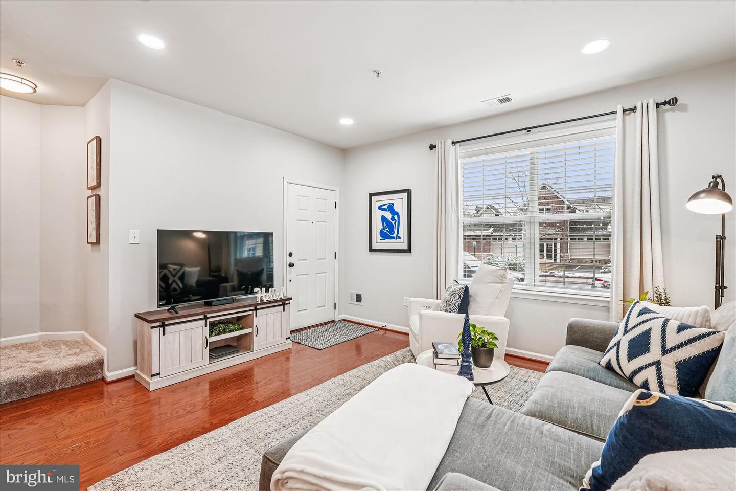 22675 BEACON CREST TER, BRAMBLETON, Virginia 20148, 3 Bedrooms Bedrooms, ,2 BathroomsBathrooms,Residential,For sale,22675 BEACON CREST TER,VALO2111272 MLS # VALO2111272 22675 BEACON CREST TER, BRAMBLETON, Virginia 20148, 3 Bedrooms Bedrooms, ,2 BathroomsBathrooms,Residential,For sale,22675 BEACON CREST TER,VALO2111272 MLS # VALO2111272