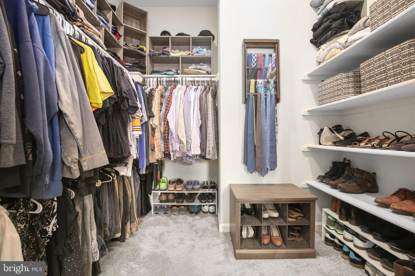 409 DUNMORE ST, FREDERICKSBURG, Virginia 22401, 3 Bedrooms Bedrooms, ,2 BathroomsBathrooms,Residential,For sale,409 DUNMORE ST,VAFB2009318 MLS # VAFB2009318