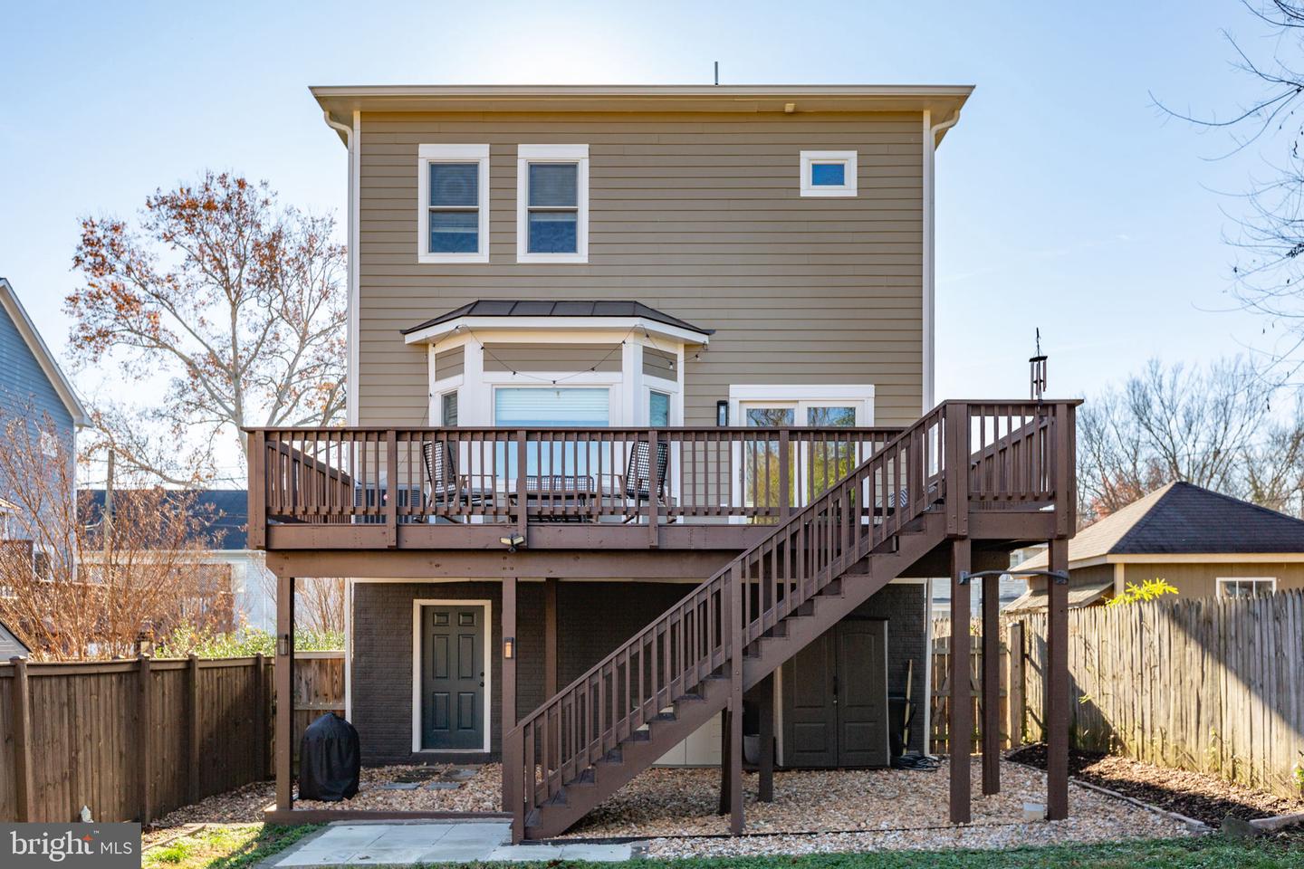 409 DUNMORE ST, FREDERICKSBURG, Virginia 22401, 3 Bedrooms Bedrooms, ,2 BathroomsBathrooms,Residential,For sale,409 DUNMORE ST,VAFB2009318 MLS # VAFB2009318