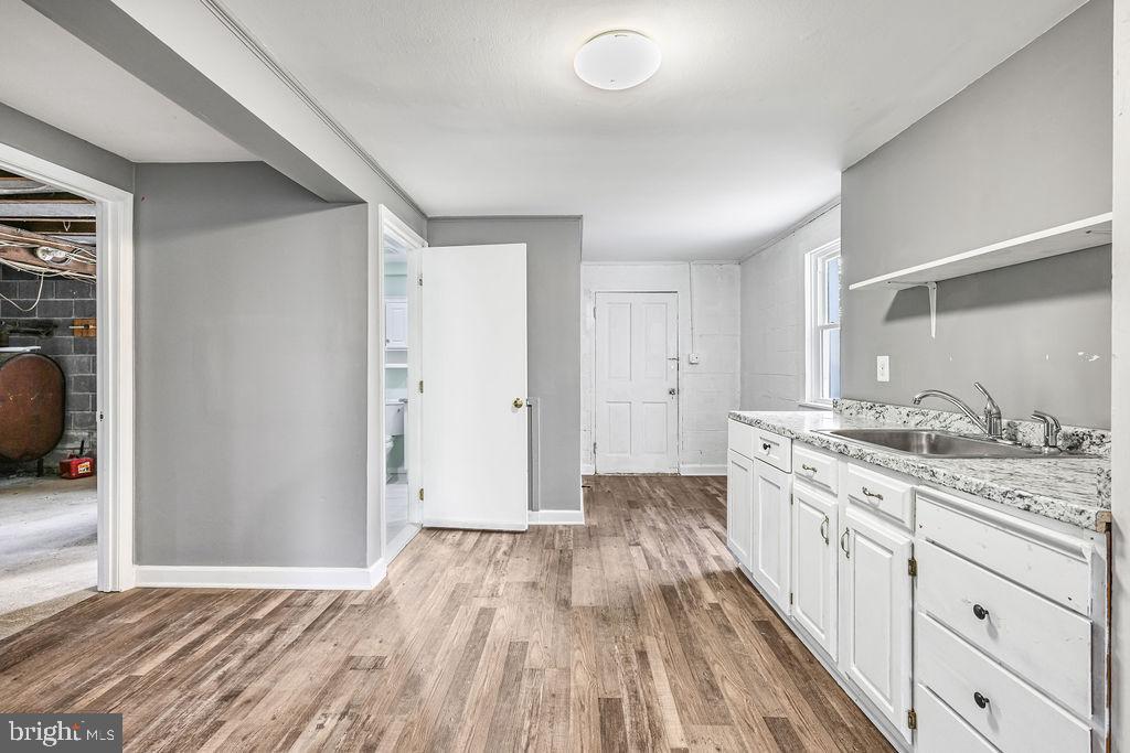 201 N GREENWAY AVE, BOYCE, Virginia 22620, 4 Bedrooms Bedrooms, 4 Rooms Rooms,2 BathroomsBathrooms,Residential,For sale,201 N GREENWAY AVE,VACL2006236 MLS # VACL2006236 201 N GREENWAY AVE, BOYCE, Virginia 22620, 4 Bedrooms Bedrooms, 4 Rooms Rooms,2 BathroomsBathrooms,Residential,For sale,201 N GREENWAY AVE,VACL2006236 MLS # VACL2006236